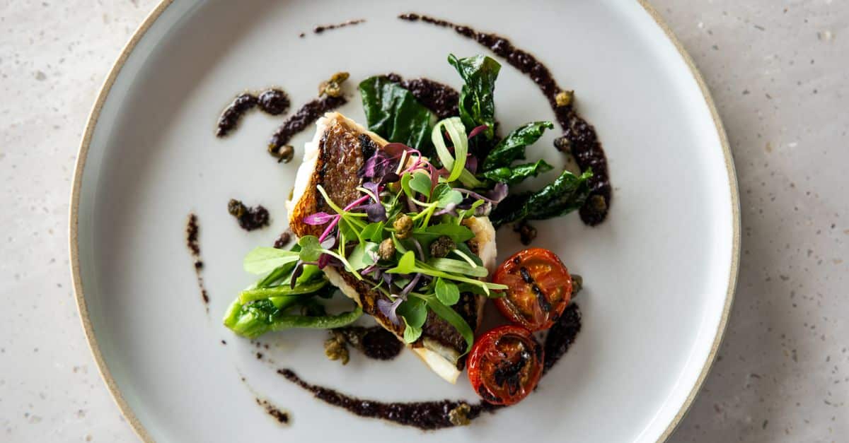 découvrez l'excellence culinaire avec des recettes raffinées, des techniques innovantes et des saveurs exceptionnelles pour ravir tous les palais.